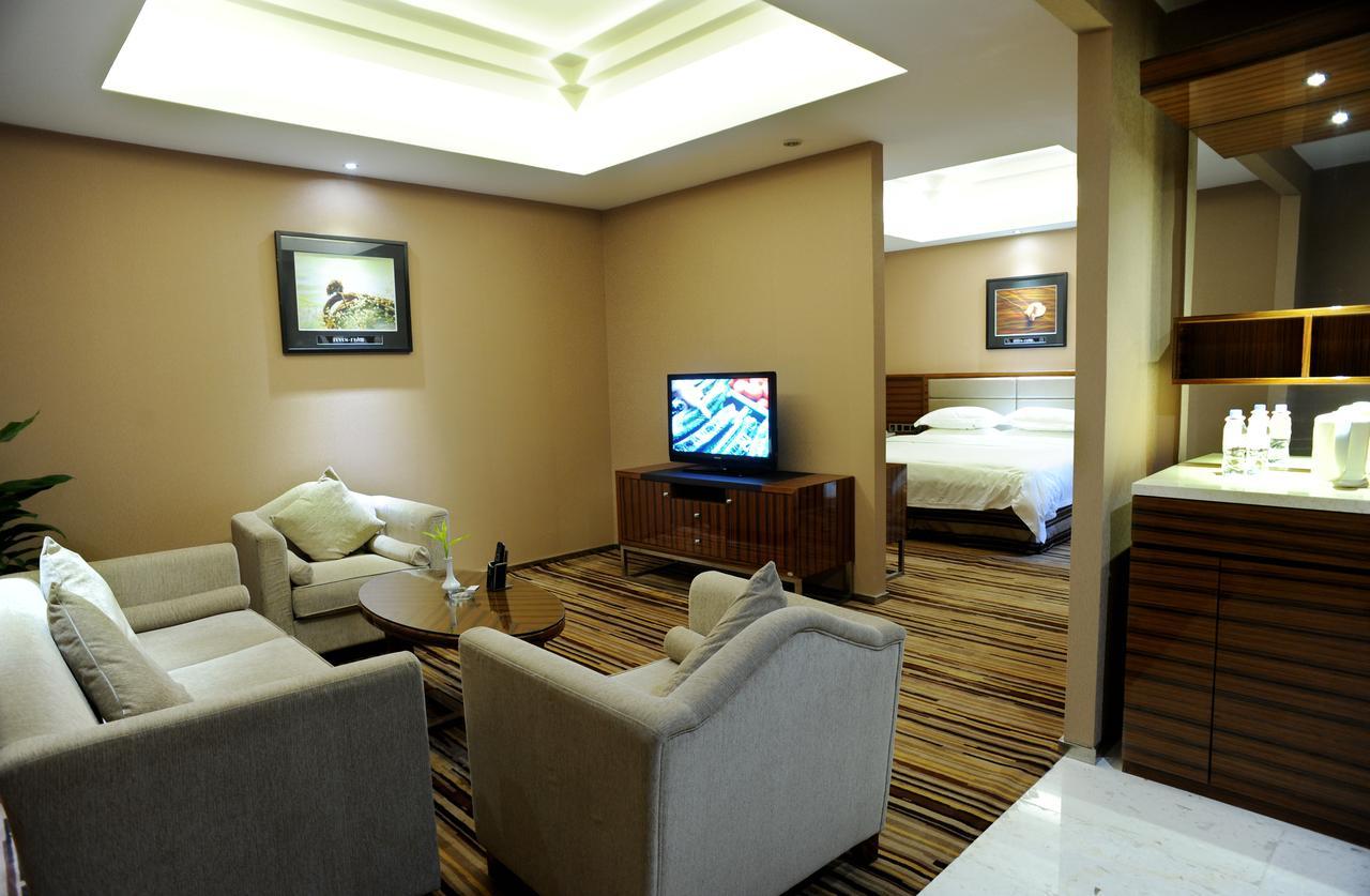 Jiangxi Seven Star Shang Wu Hotel Nanchang  Esterno foto